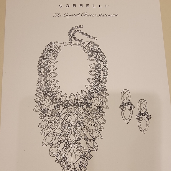 Sorrelli Crystal Cluster Statement Necklace - Picture 4 of 8